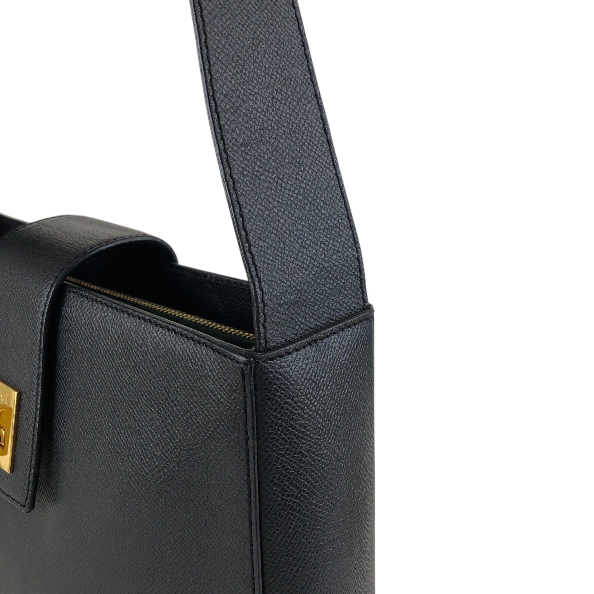 CELINE セリーヌ ショルダーバッグ ブラック ターンロック レザー