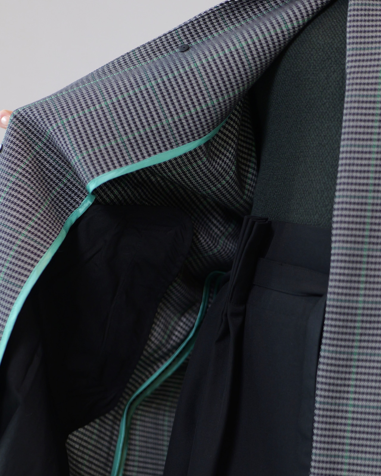 FOURAM - GRAMPIANS CORD COAT :Gray|グレンチェック/グランピアンズウールコート