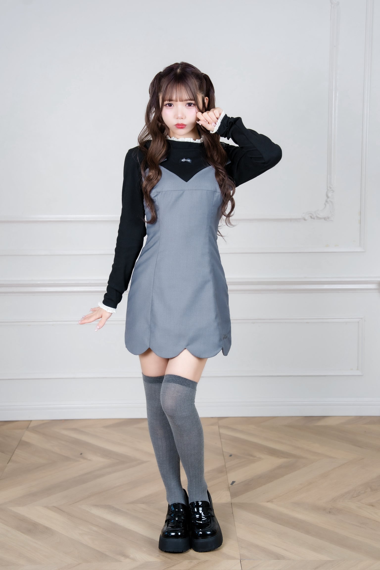 Charming Ribbon Scallop Dress