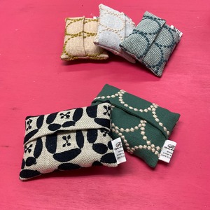 minä perhonen 2ヶ入るポケチケース（タンバリン・刺繍