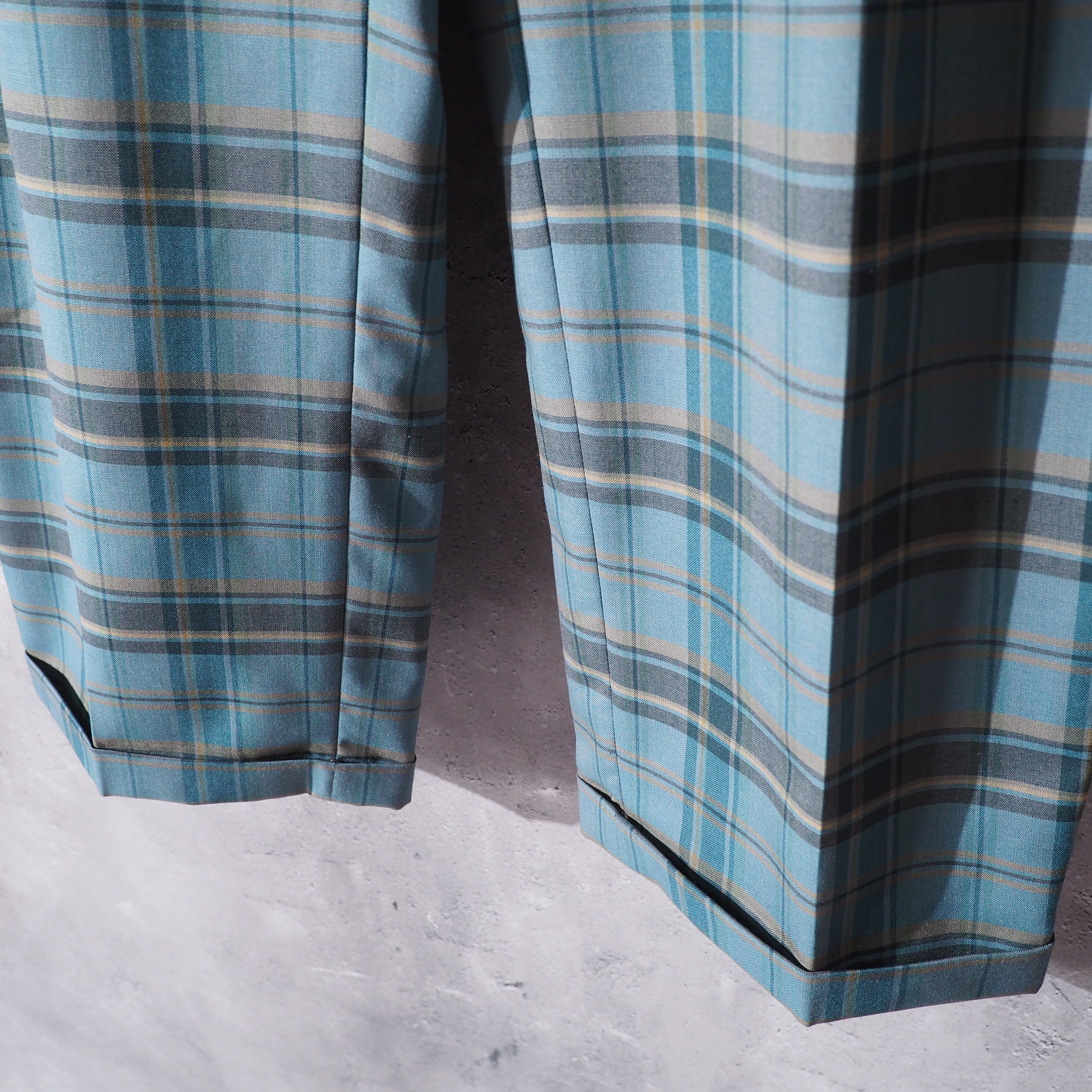 1990s Beautiful Ice Blue Check Color Vintage Loose Wide Slacks Pants