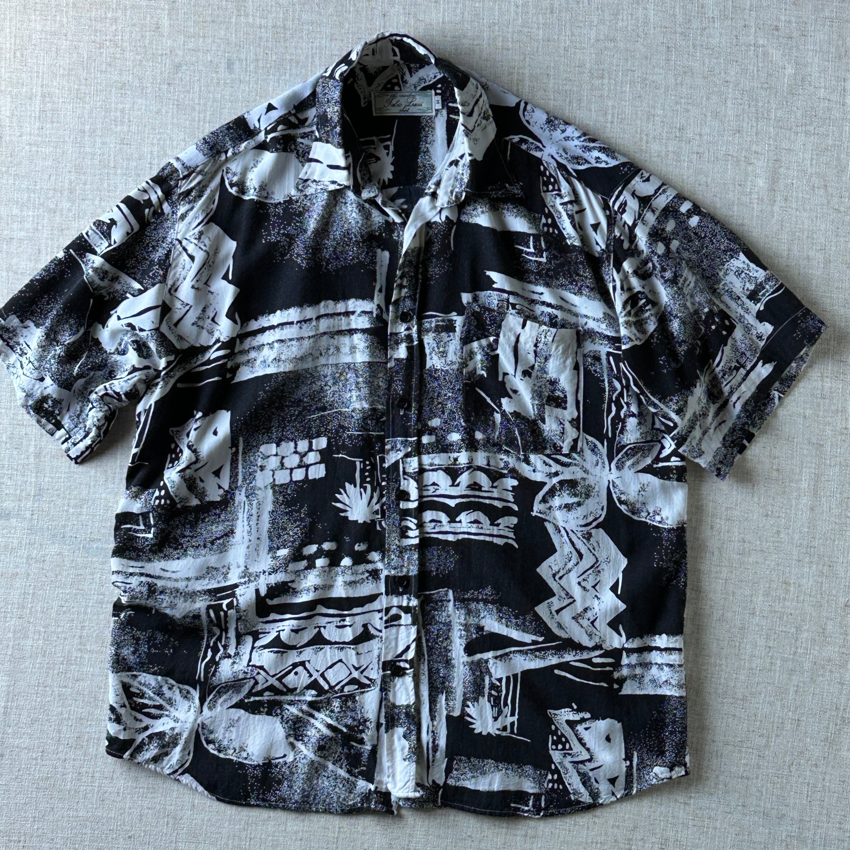 90's Abstract Pattern Rayon Shirt Unisex M
