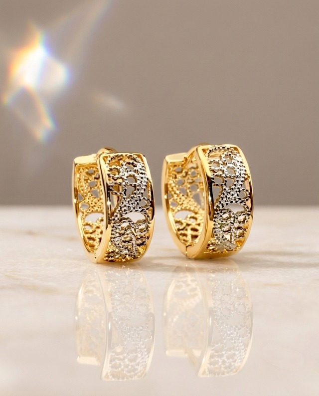 《美しく豊かな人生へ》唐華 / ARABESQUE HOOP PIERCE (フープピアス)