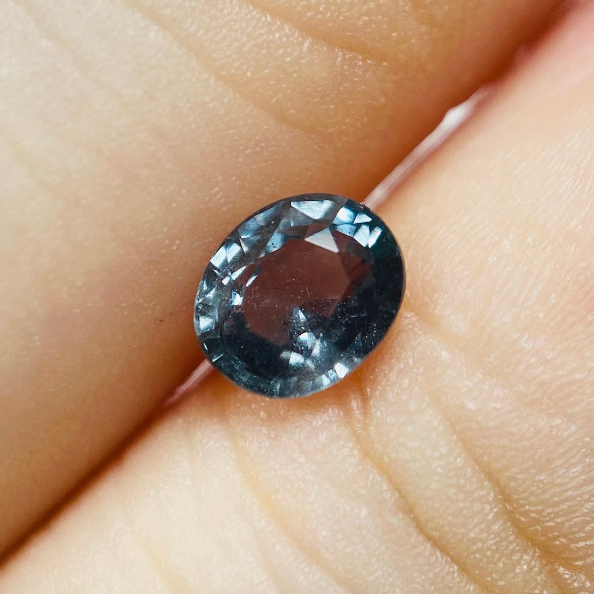 美しい秋空 ベキリーブルーガーネット