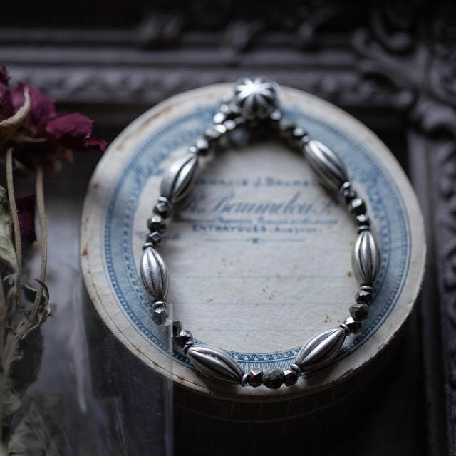 *vintage beads ＆ silver925 conchoブレスレット