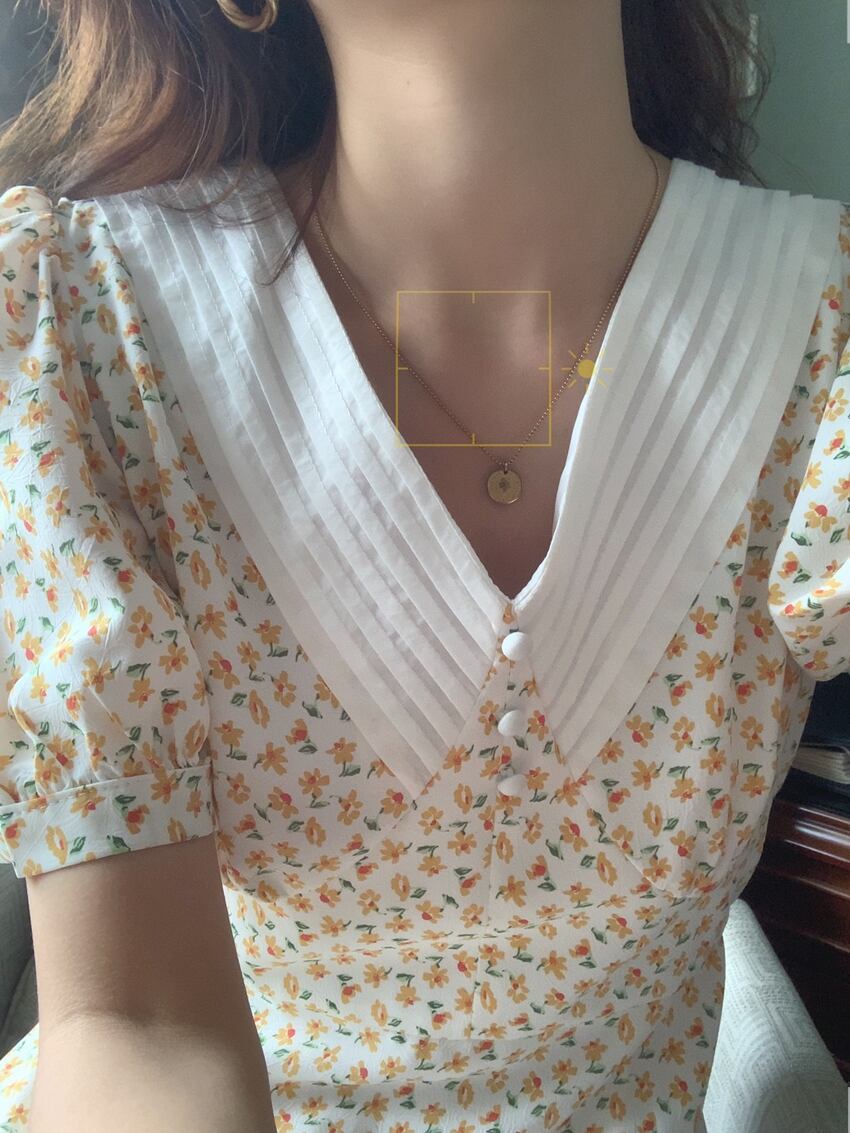 プリーツVネックフローラルドレス サマースリム薄手スリーブ 夏物 花柄 ステッチ ビッグFスモールZ韓国98660524351