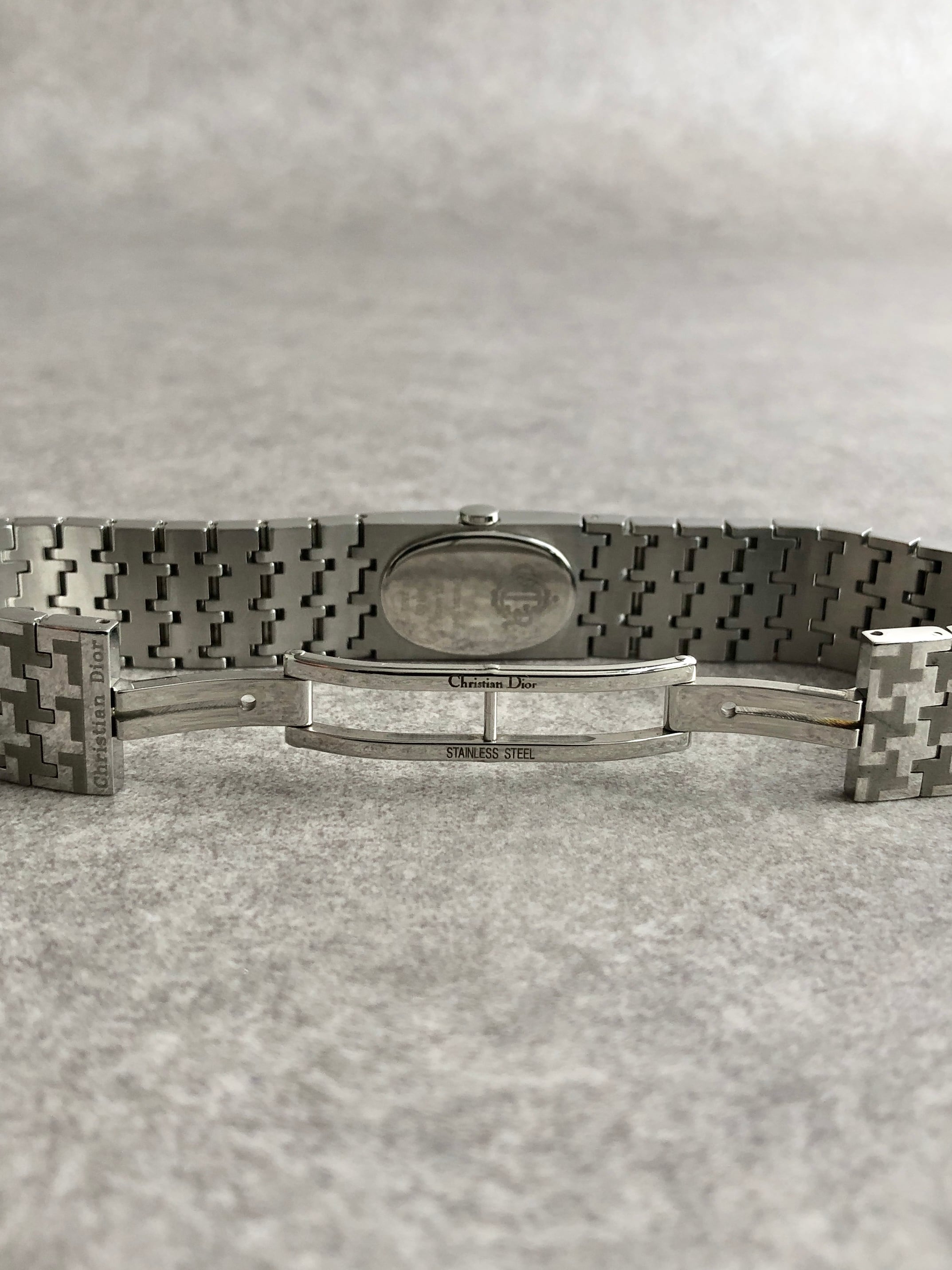 Christian Dior クリスチャン ディオール 腕時計 D70-100 シルバー
