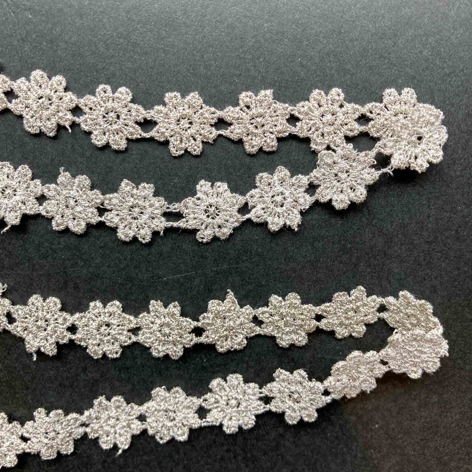 再入荷〉ミニ透かしお花レース（50cm〜） | Dua-アクセサリーパーツ