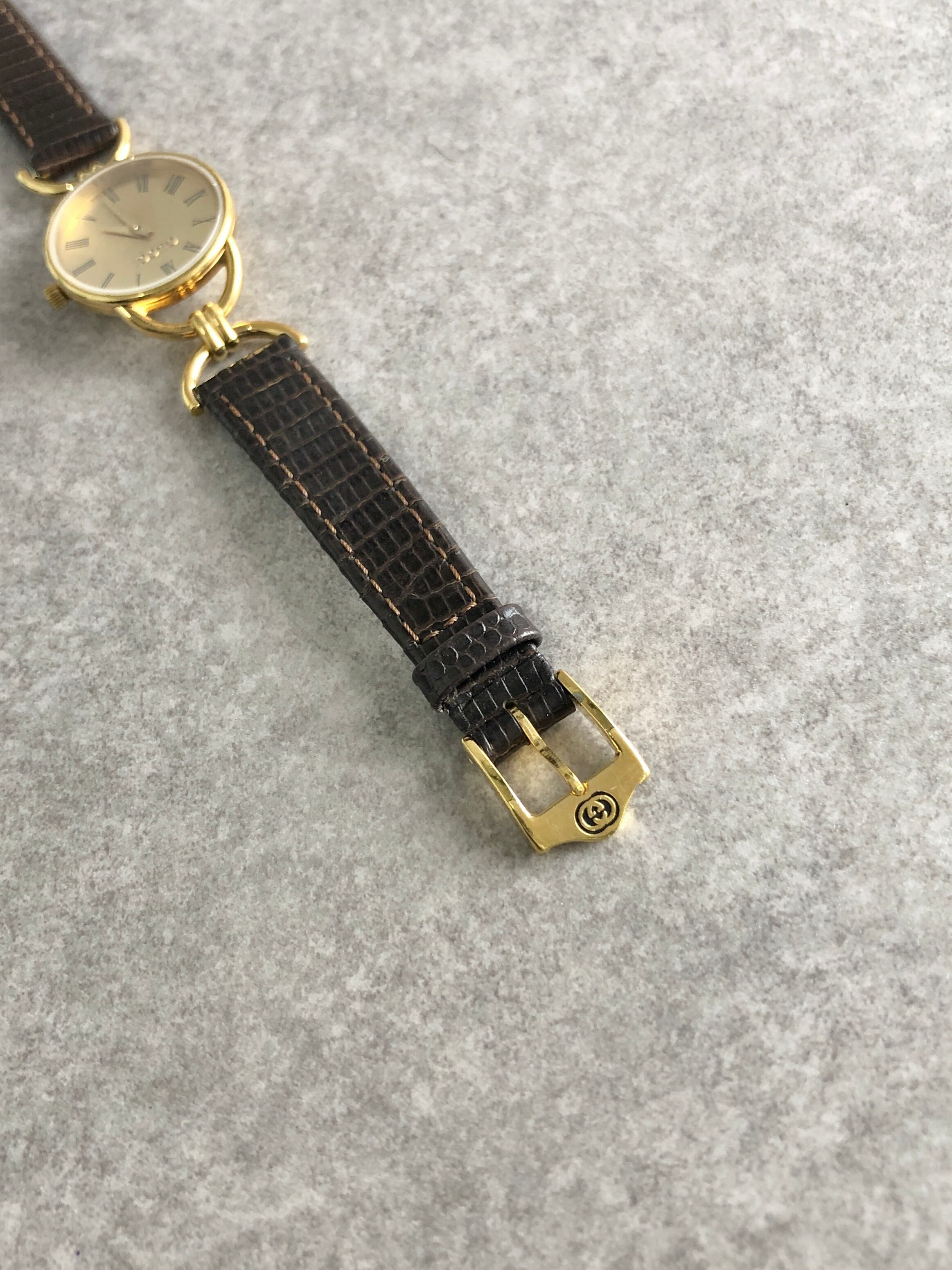 GUCCI グッチ 腕時計 ゴールド ステンレススチール クォーツ 6000.2.L