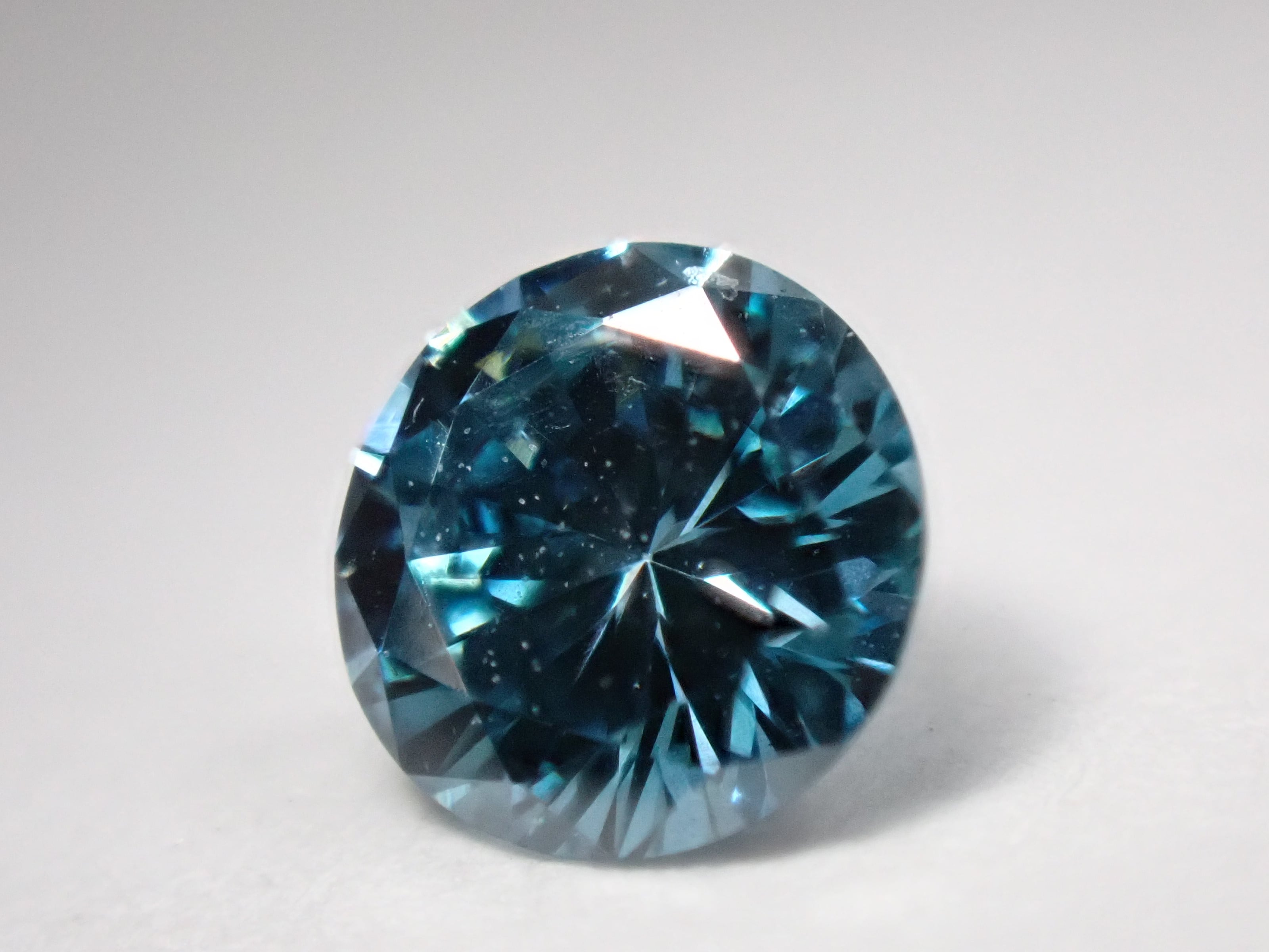 色処理あり】ブルーダイヤモンド 宝石 ルース 天然石No3799 | 石処