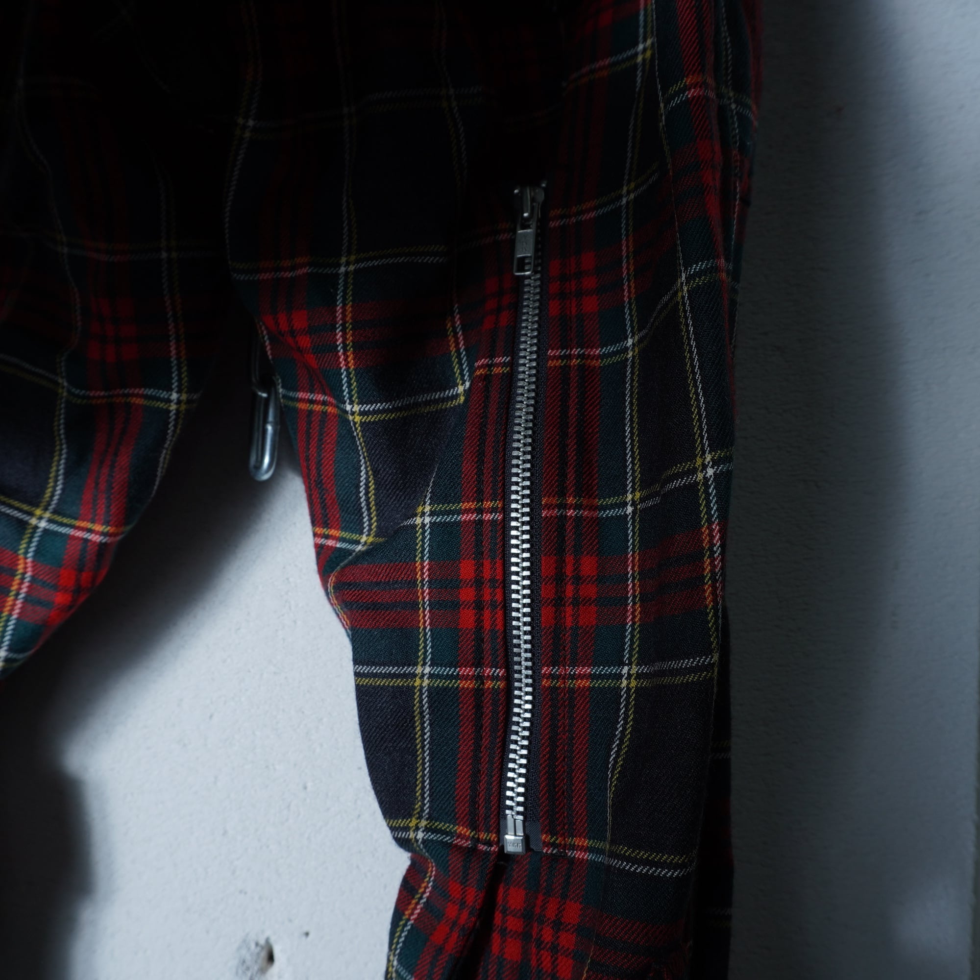 Vivienne Westwood】ヴィヴィアンウエストウッド フラップ付タータン