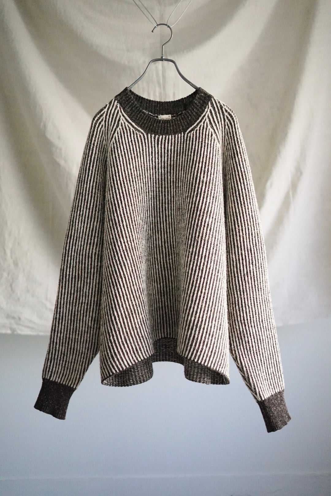 JAN JAN VAN ESSCHE - KNIT#49 | Brownie JAN JAN VAN ESSCHE - KNIT#49 | Brownie