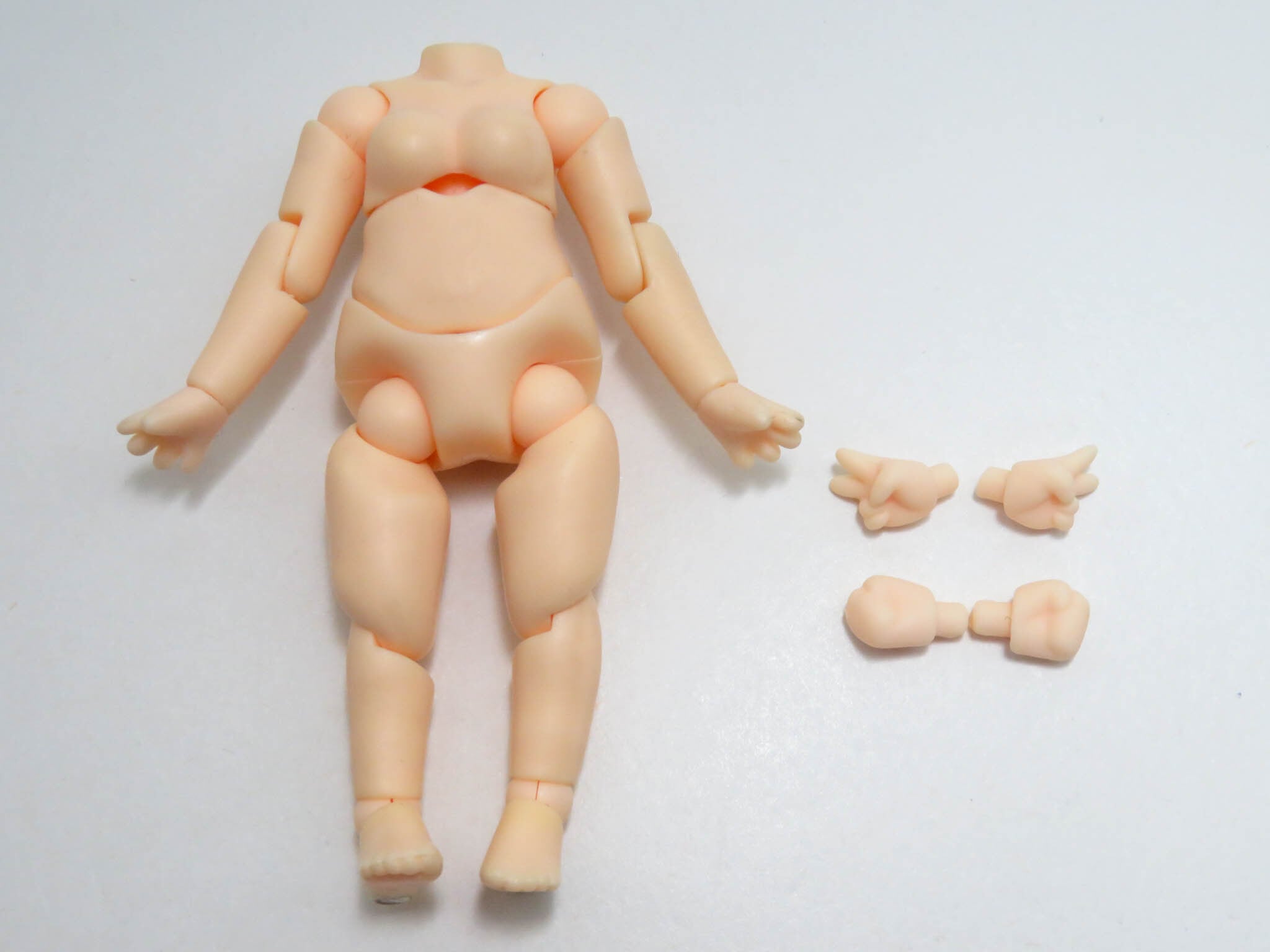 再入荷(A−ランク)ねんどろいどどーる 藤原千花 素体