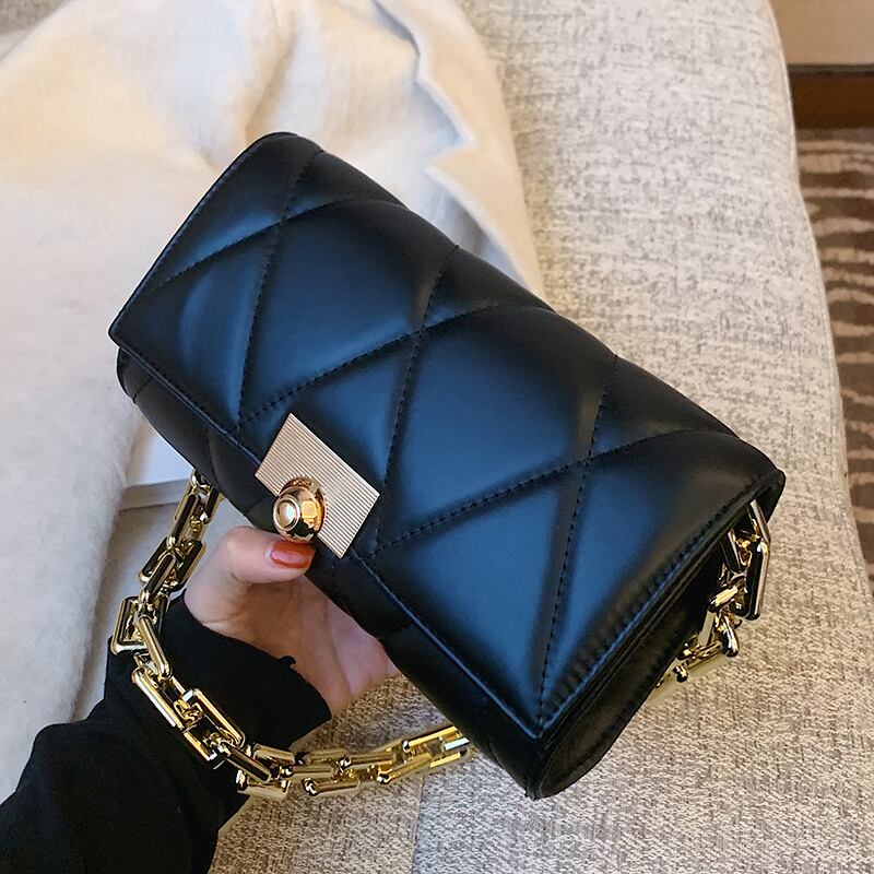 オータムウィンターチェーン レッド 秋物 冬物 Tiancai_Wing_Bag14759580236