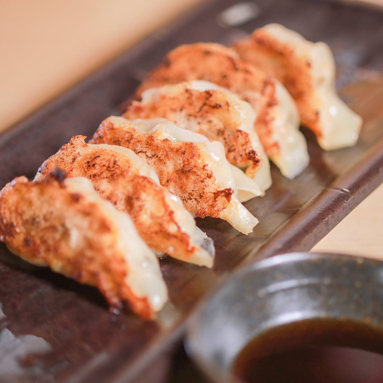 アソシソグリーン【しそ餃子】 《送料無料》【100個入】（おまけシール付）