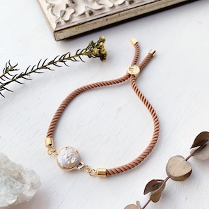 Naturalgems code bracelet[light brown]