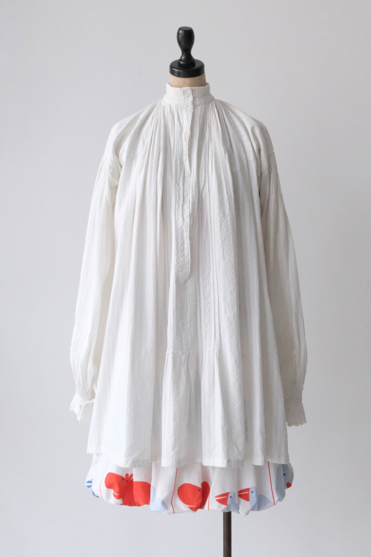 Romanian balloon sleeve rural blouse