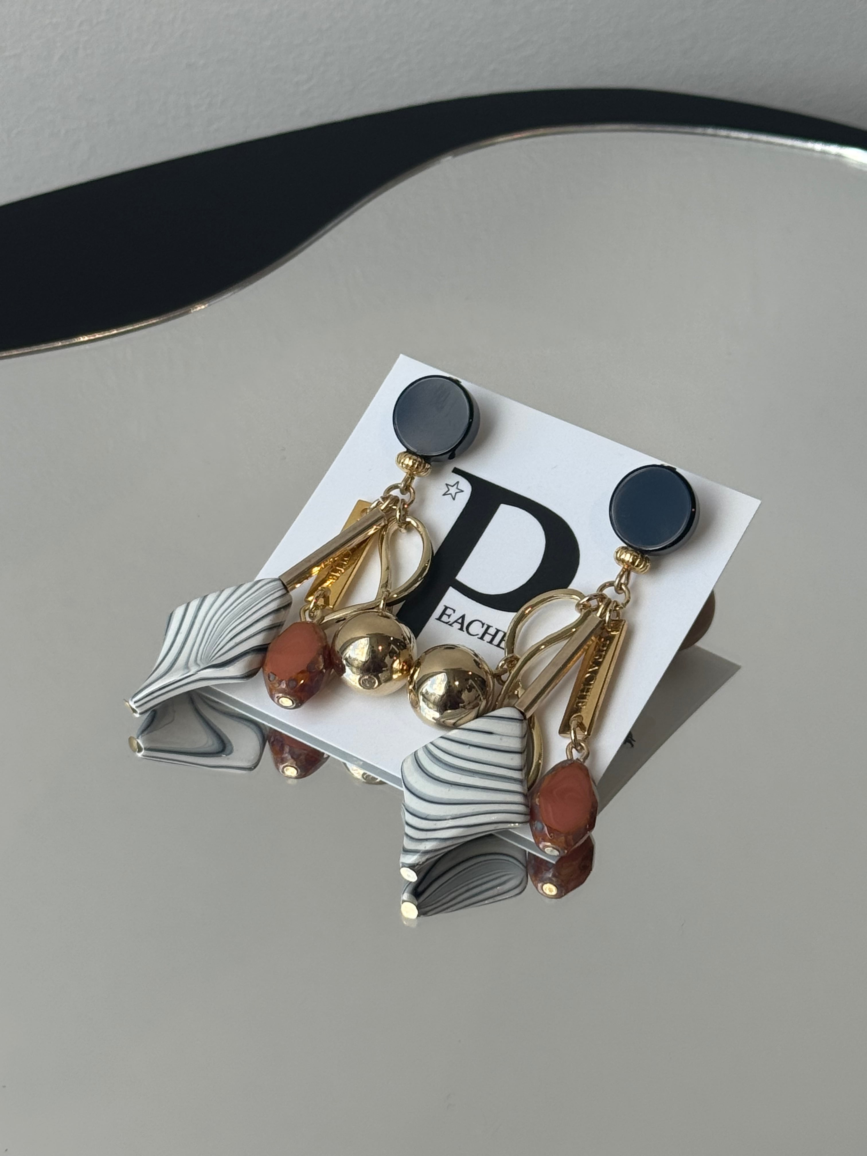 onyx circle stripe wave drop