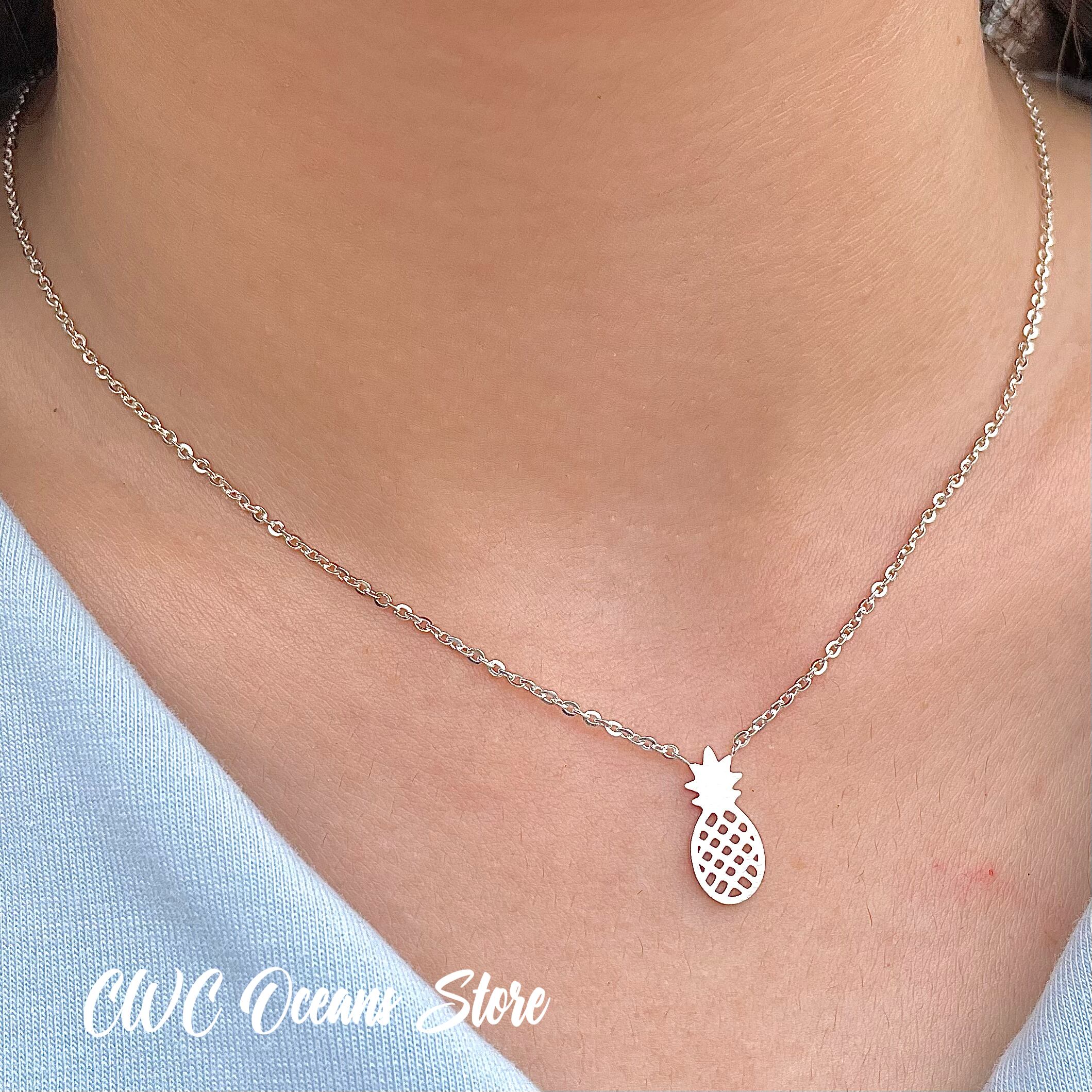 Hawaiian pineapple necklace