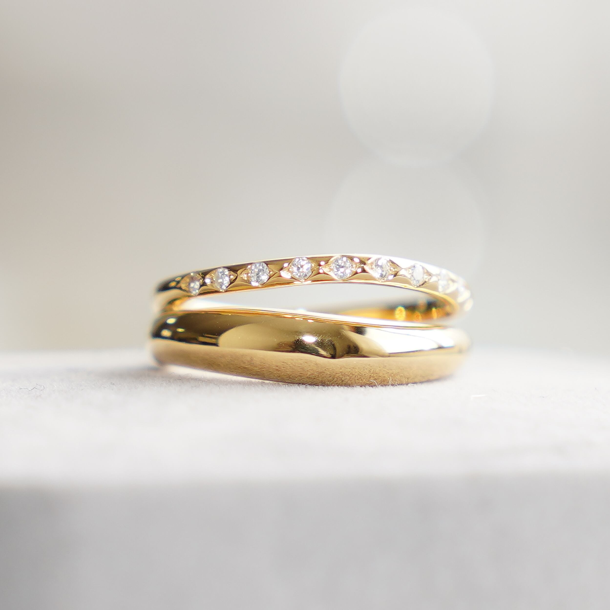 華やか10石入りツインフレーム 2連リング ゴールド《送料無料》