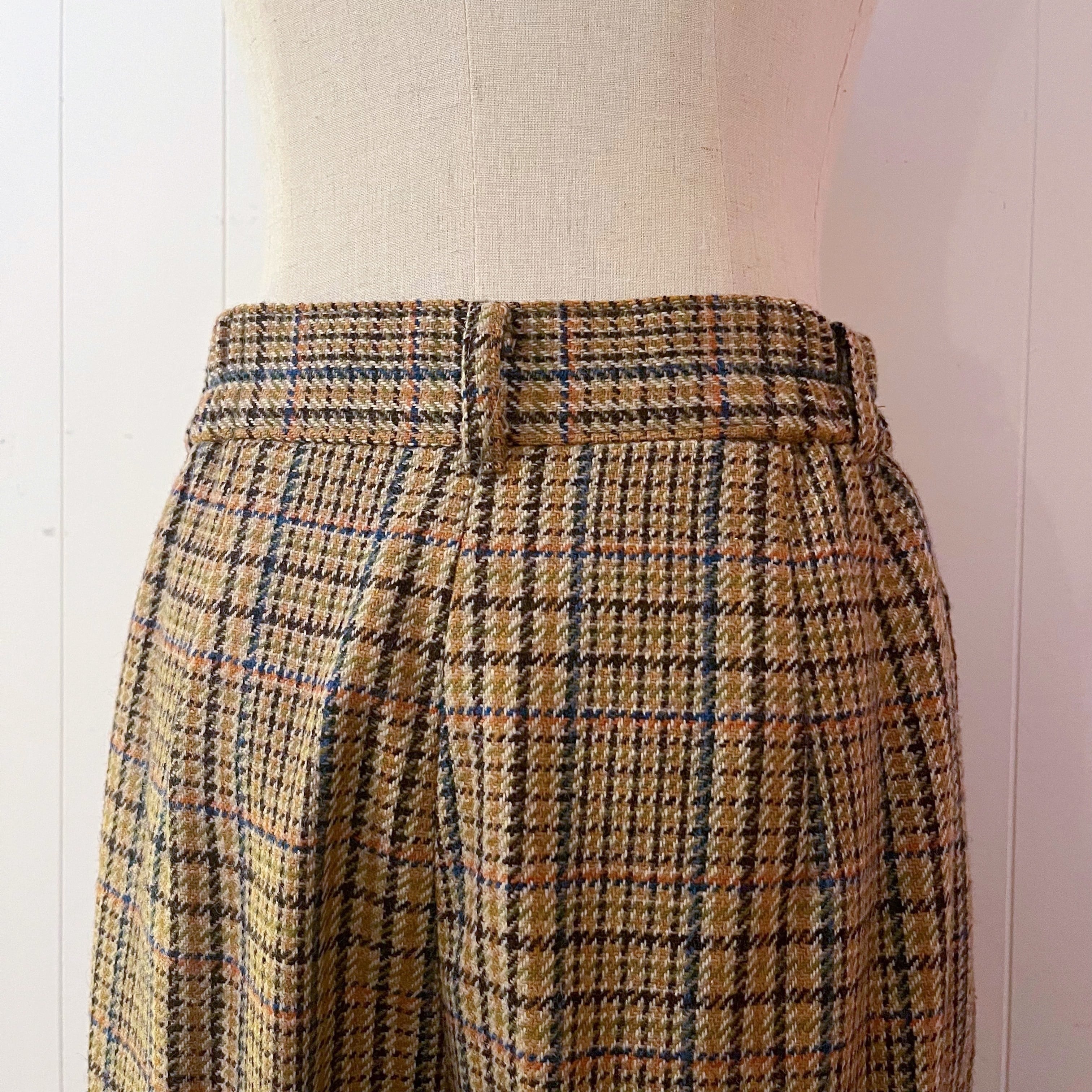 beige check wool tuck pants