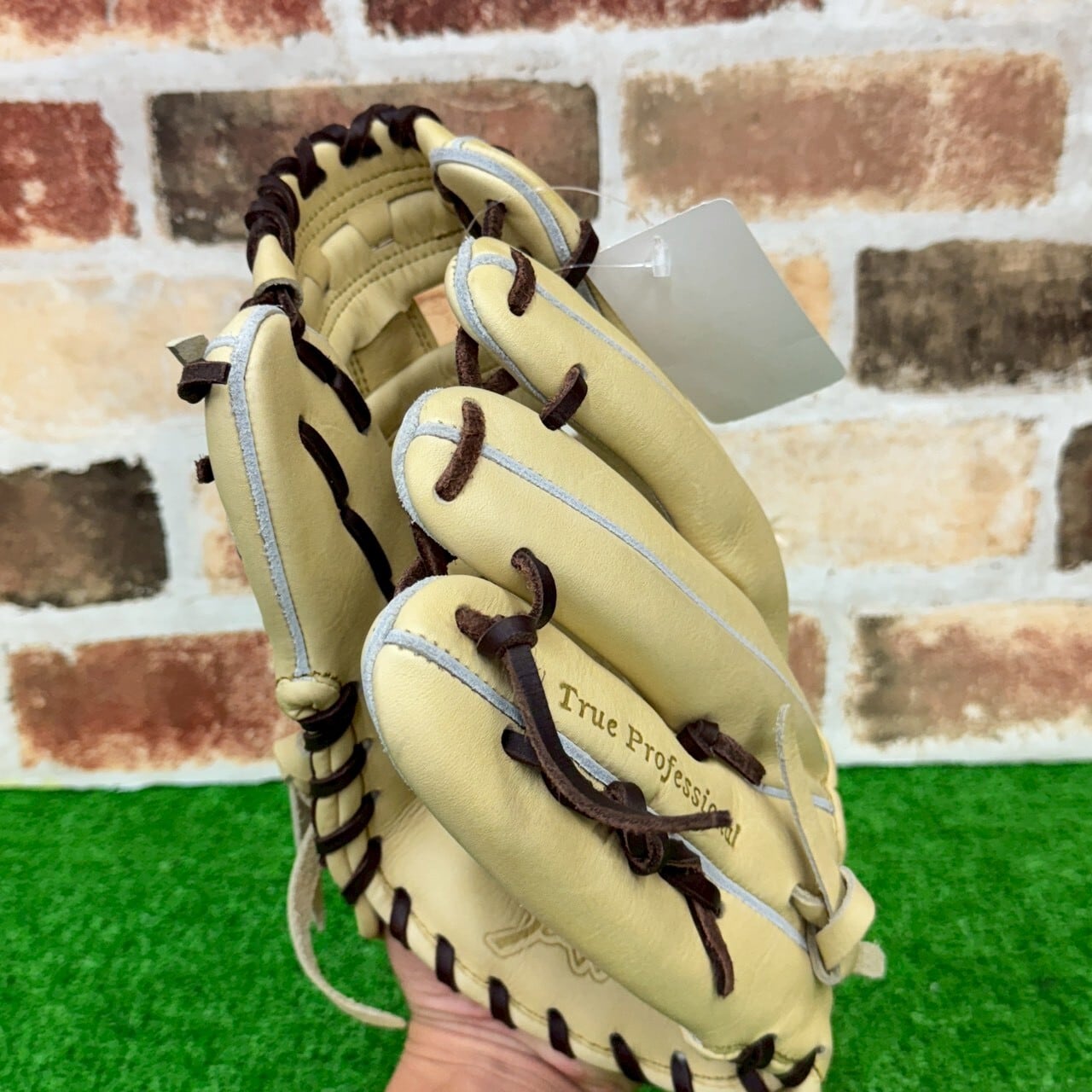 型付け済み】久保田スラッガー T51 軟式グラブ 内野手用 | バンダイ