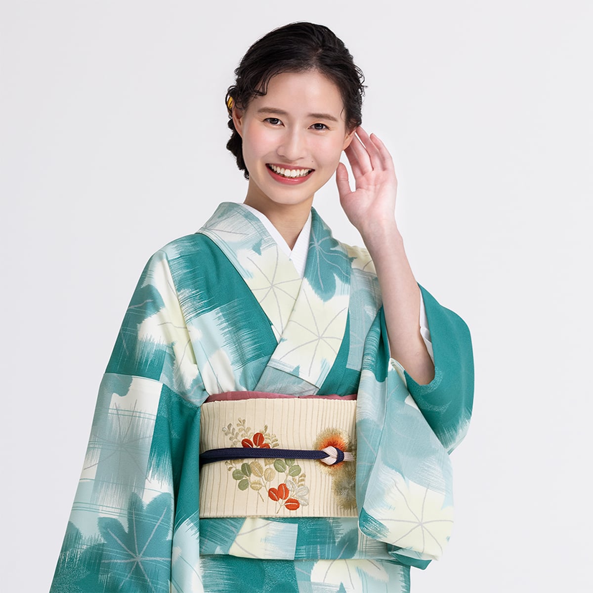 恋せよキモノ乙女コラボ | きもの専門店 まんてら | 東レシルック