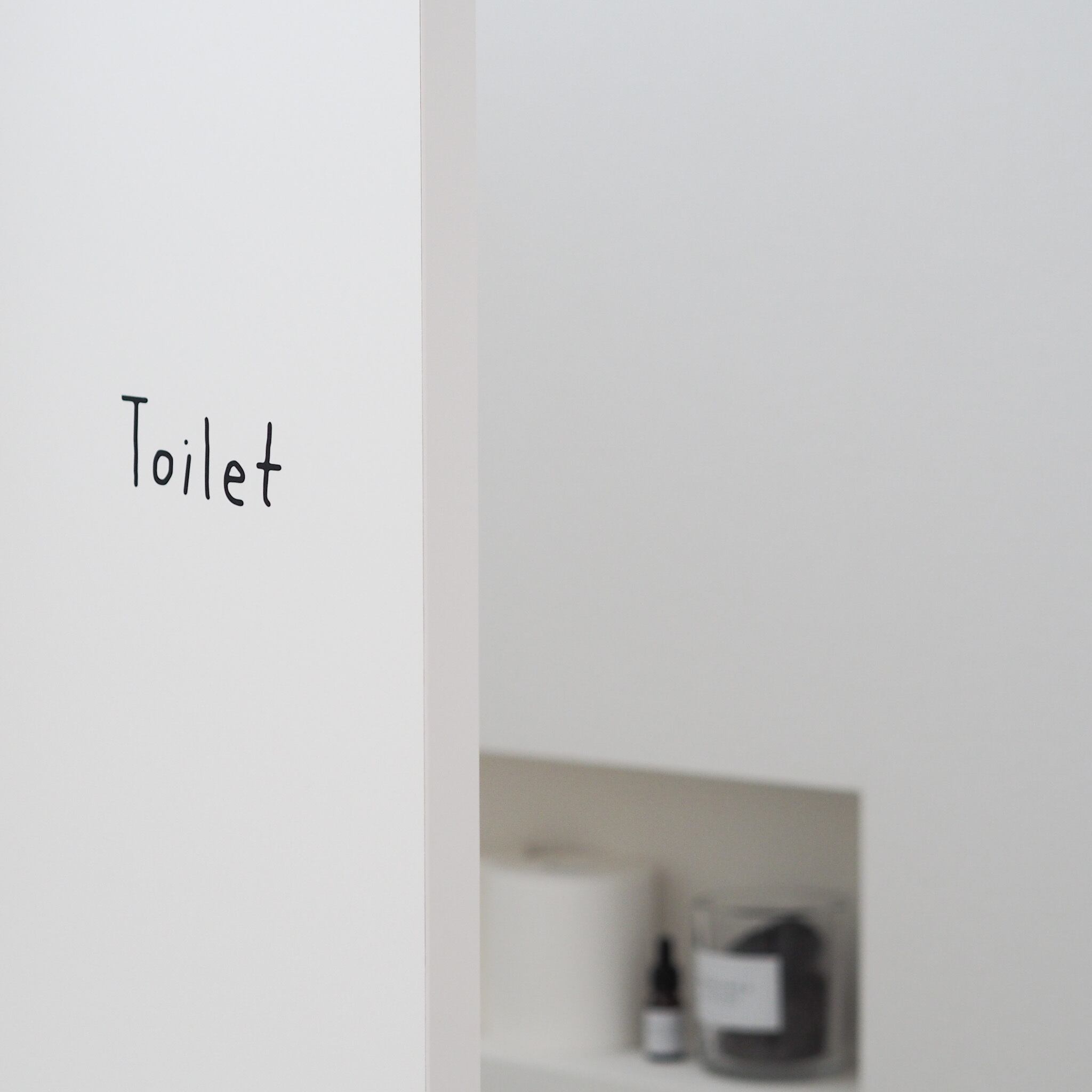 フォント⑤ Toilet