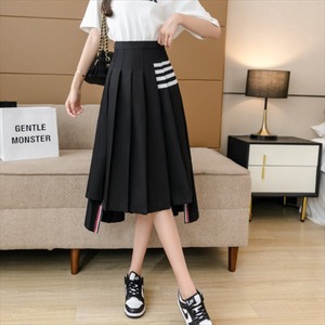 【送料無料】 スカート 2色 ロングスカート ロング丈 ミモレ丈 フレア Aライン プリーツ シンプル ファスナー ポケット かわいい 大人可愛い きれいめ カジュアル 大人 上品 おしゃれ お洒落 こなれ感 コンサバ系 抜け感 スポーティ 無地 ボーダー 春 誕生日会 20代 30代 レディース 女性用 デート お出かけ お呼ばれ 休日 アウトドア お茶会 女子会 授業参観 着回し 普段使い 韓国 オルチャン ファッション 体型カバー 美脚 定番 プチプラ XXS S M L ブラック グレー