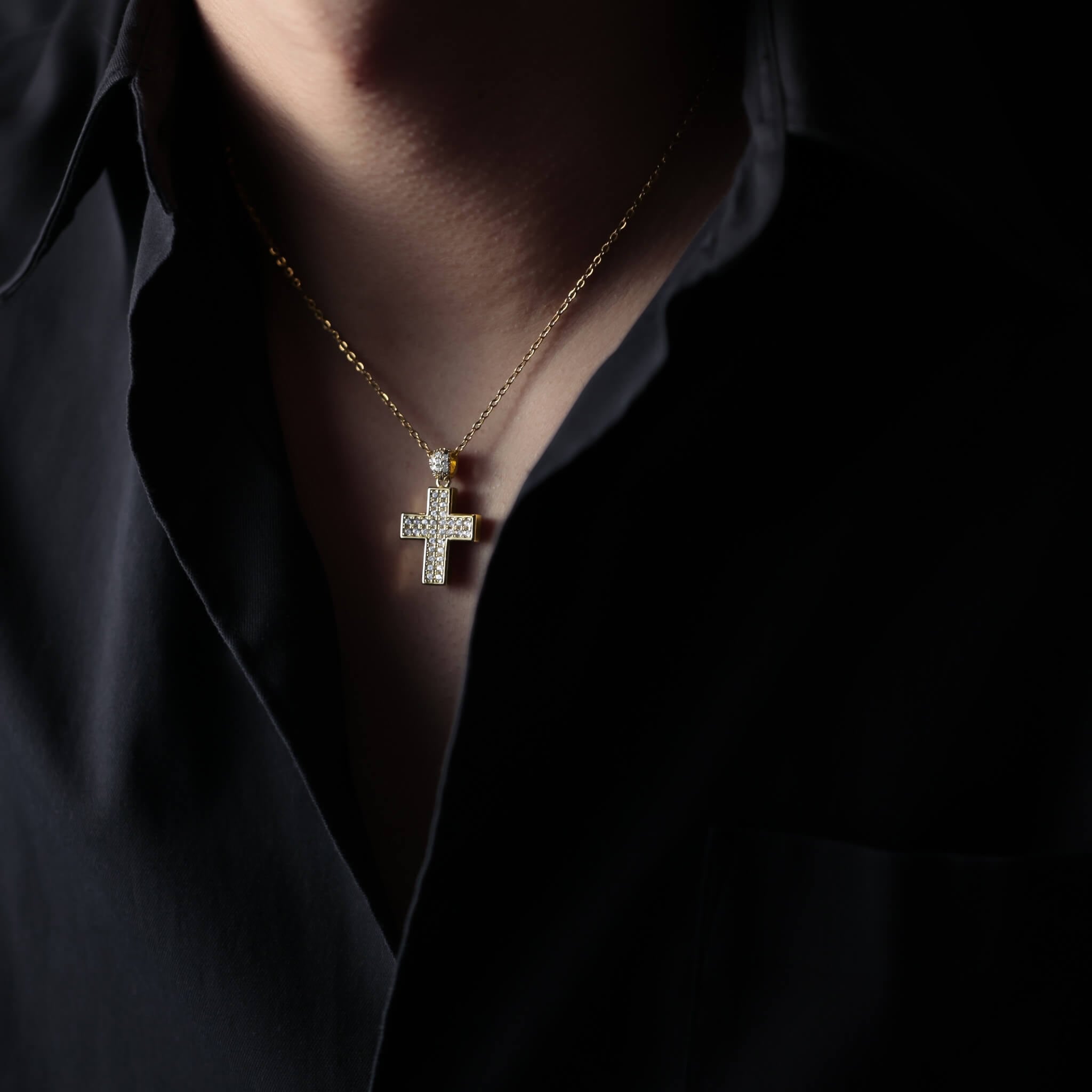reversible zirconia medium cross necklace VN1-110 | VERIELA