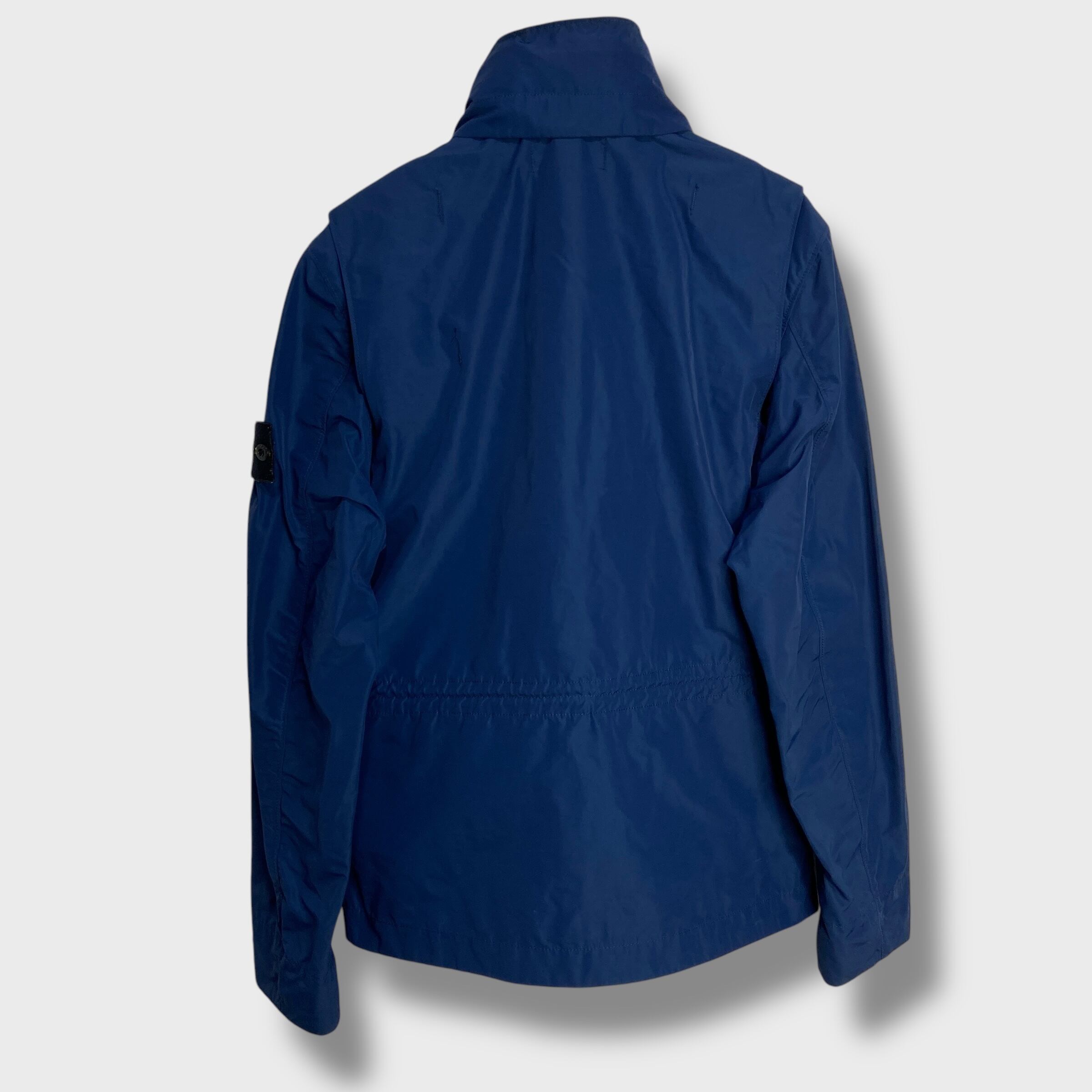 ストーンアイランド マイクロレップス ナイロンジャケット ネイビー
