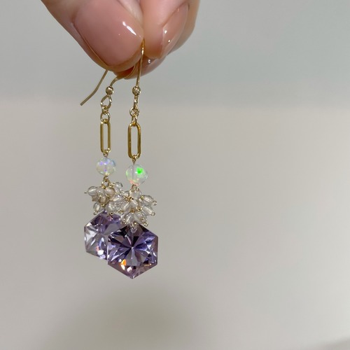 Snow Crystal earrings/purple