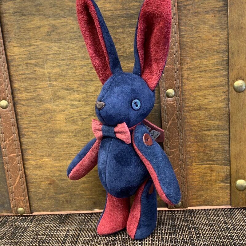 ピッグスウェードのベルラビ★マイスターの手作り「ベルズラビット」ネイビー×ワイン　写真の1点販売です