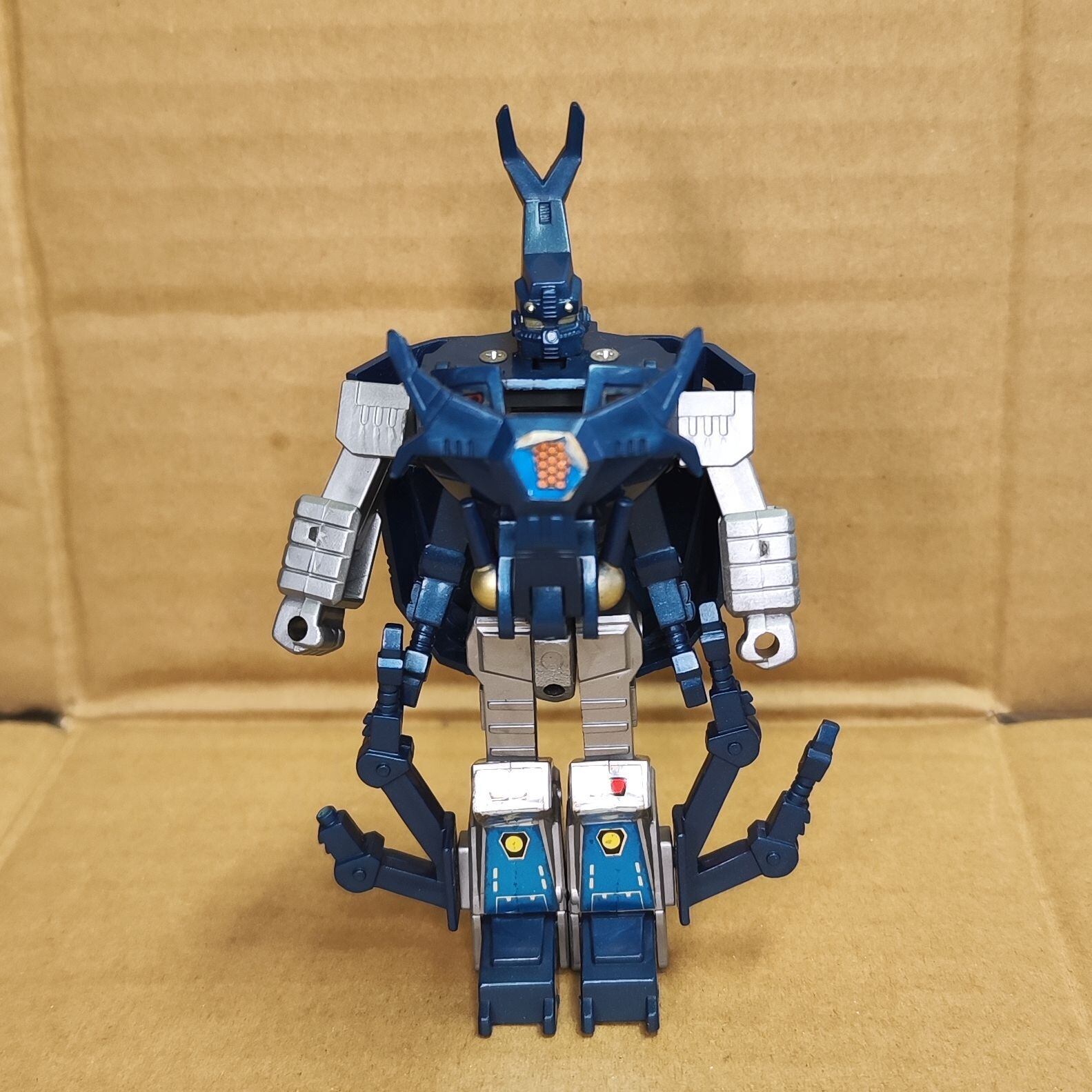 ダイアクロン タカラ 昆虫ロボ カブトロン トランスフォーマーG1