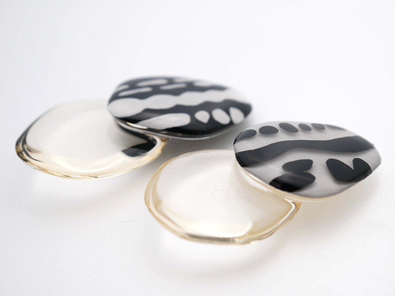 シロトクロ＃００１