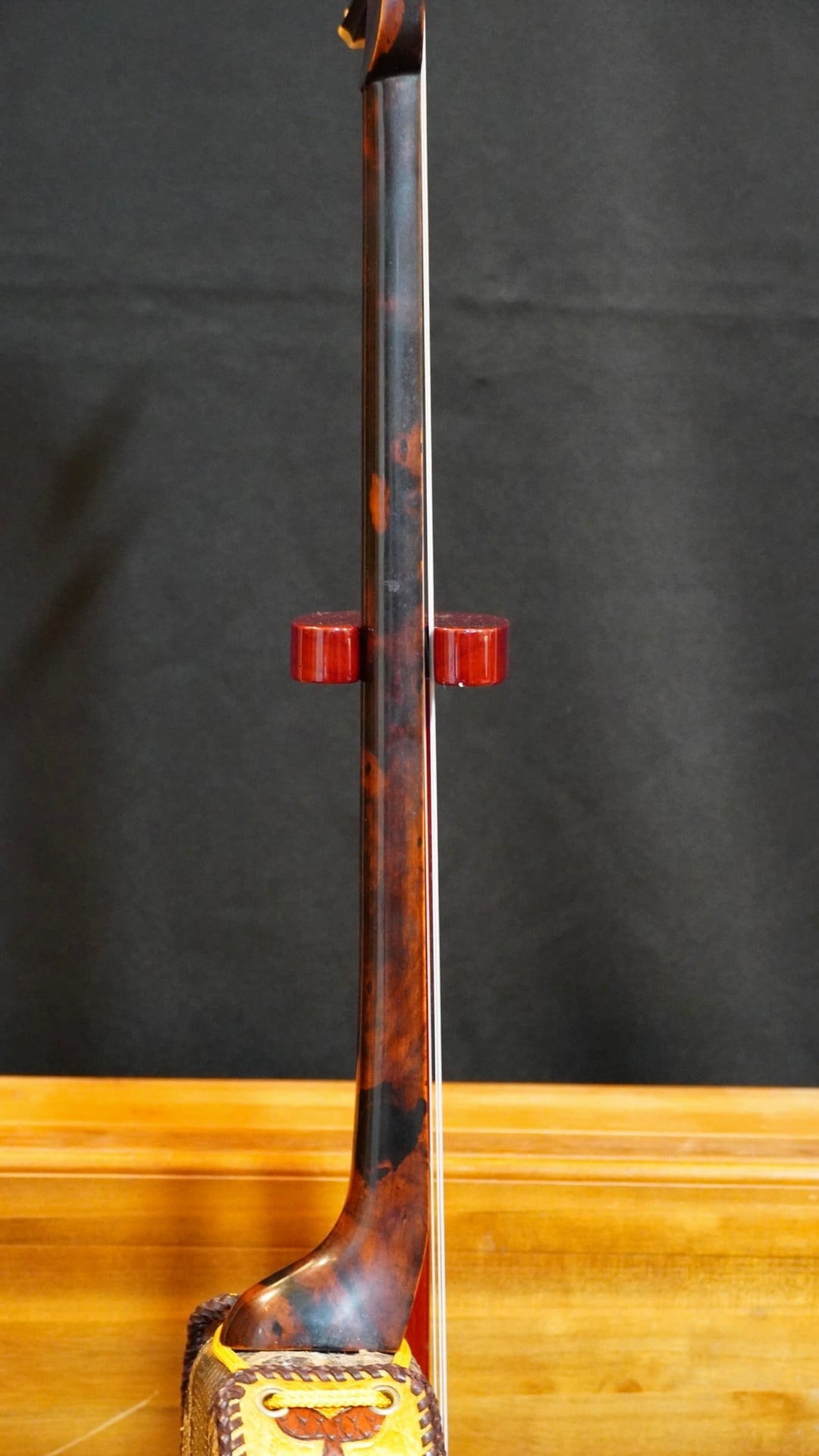 初期時代の又吉康美作 現代与那型三線 最高級八重山黒木虎杢使用 大家