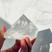 レインボーが美しいブラジル産水晶*クリスタルクォーツ*フリーフォーム*35