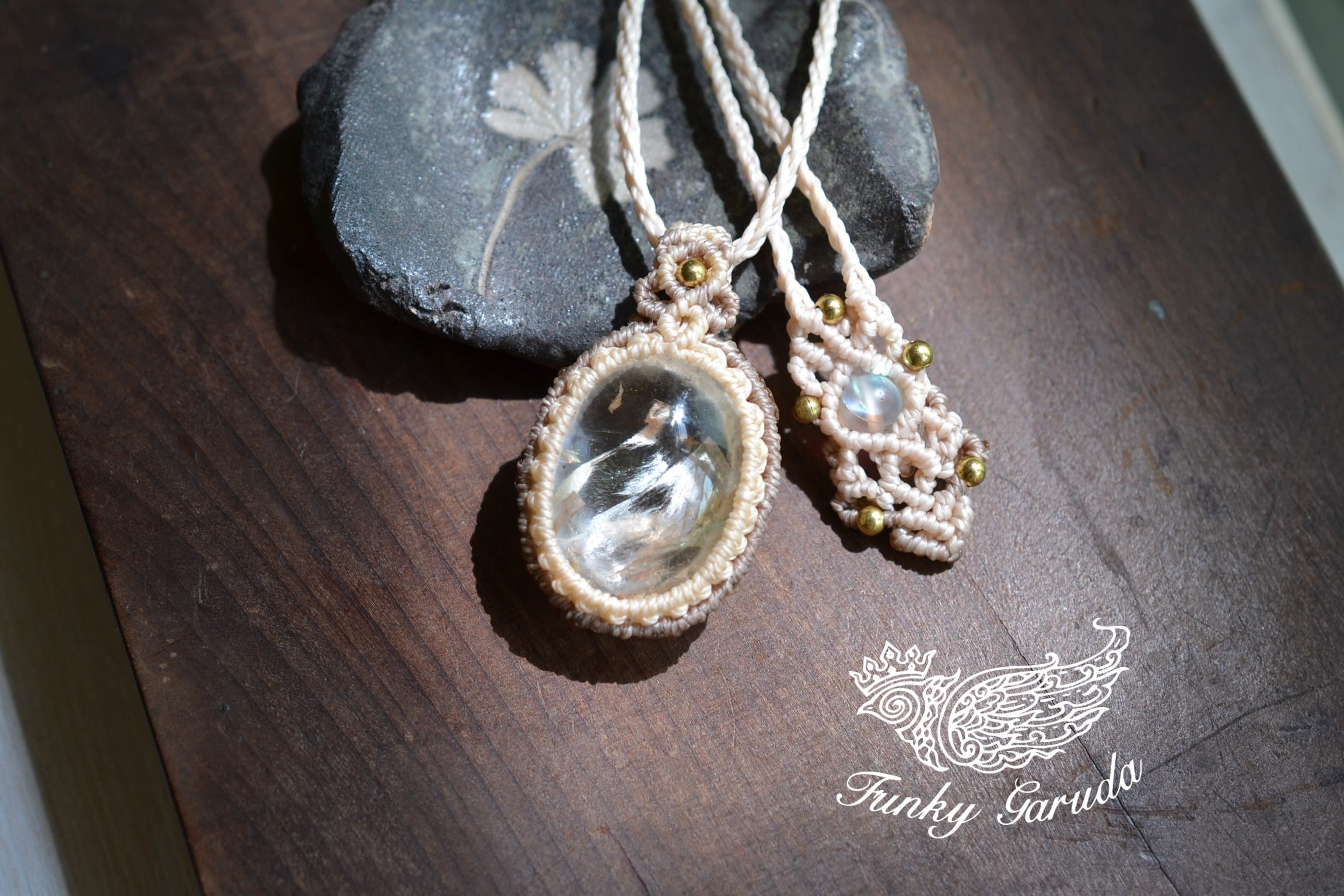 幸せの印★ガーデンクォーツマクラメペンダント