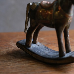 手放したくないほど美しい馬 15