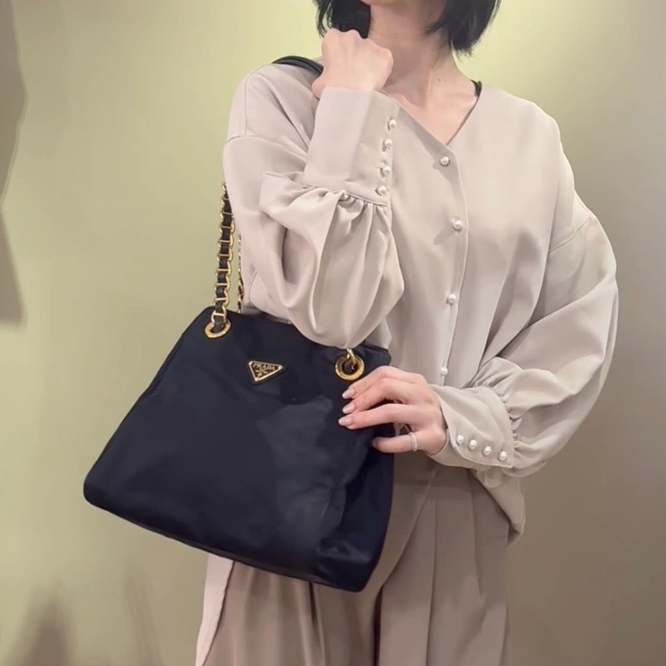 PRADA】2260 プラダ ナイロン チェーントートバッグ ブラック ゴールド
