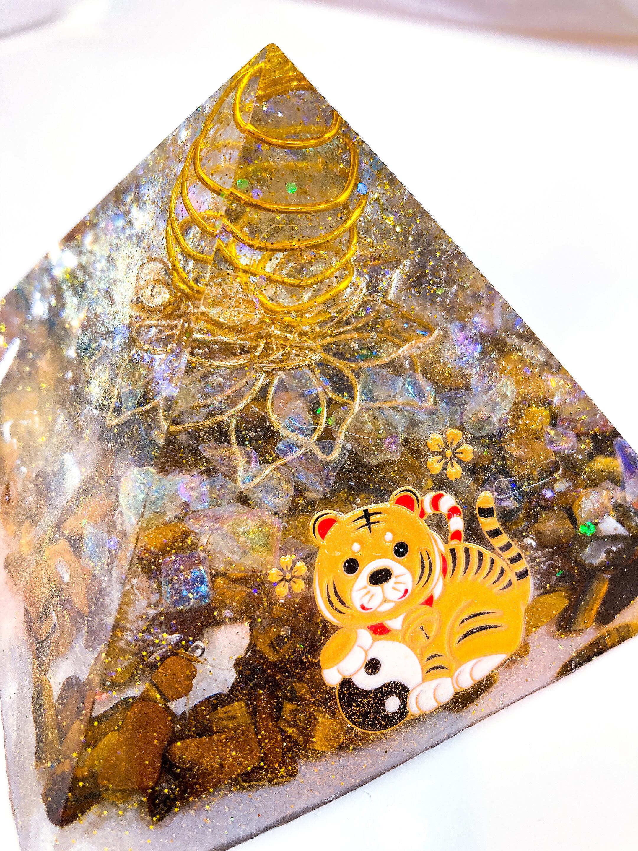 高額売筋 ひまわり様 専用ページオルゴナイト優雅に座る九尾の狐