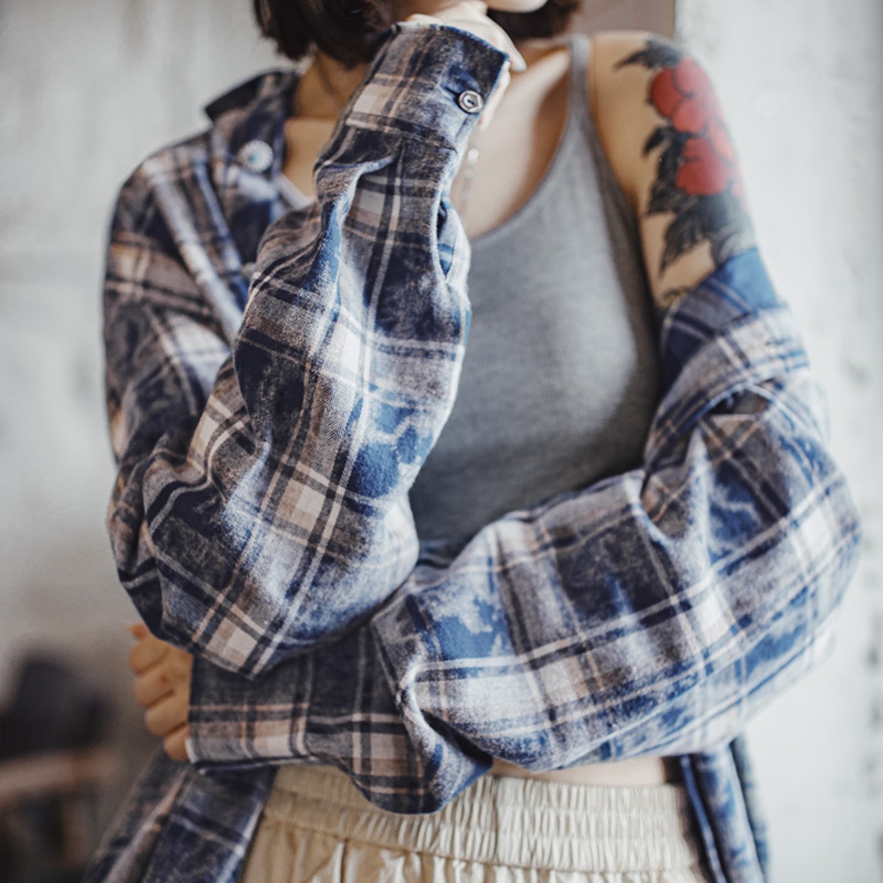Flower Button Blue Plaid Shirt / フラワー ボタン ブルー チェック シャツ