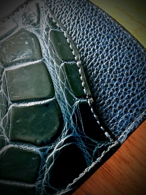 紺鰐藍牛革パスケース