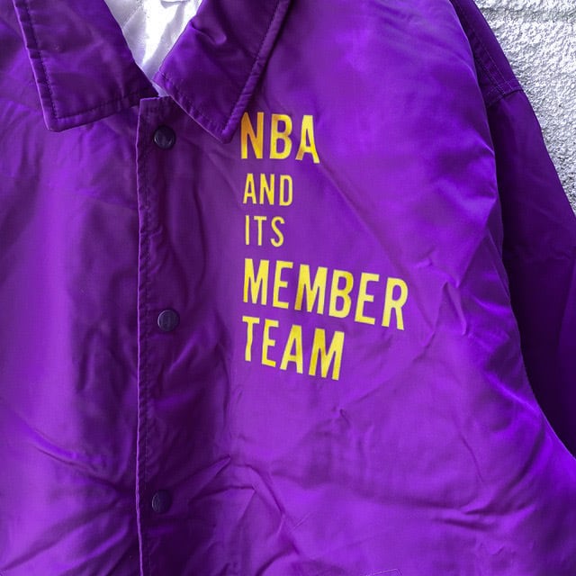 90's NBA LA Lakers Coach Jacket / ロサンゼルス レイカーズ コーチジャケット 古着