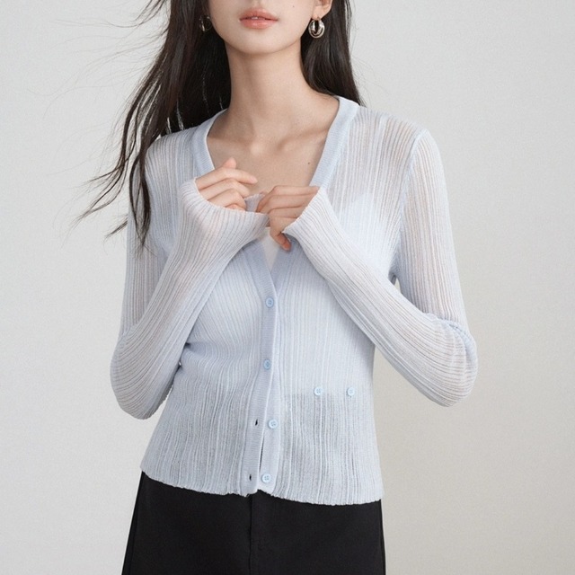 シアーVネックカーディガン