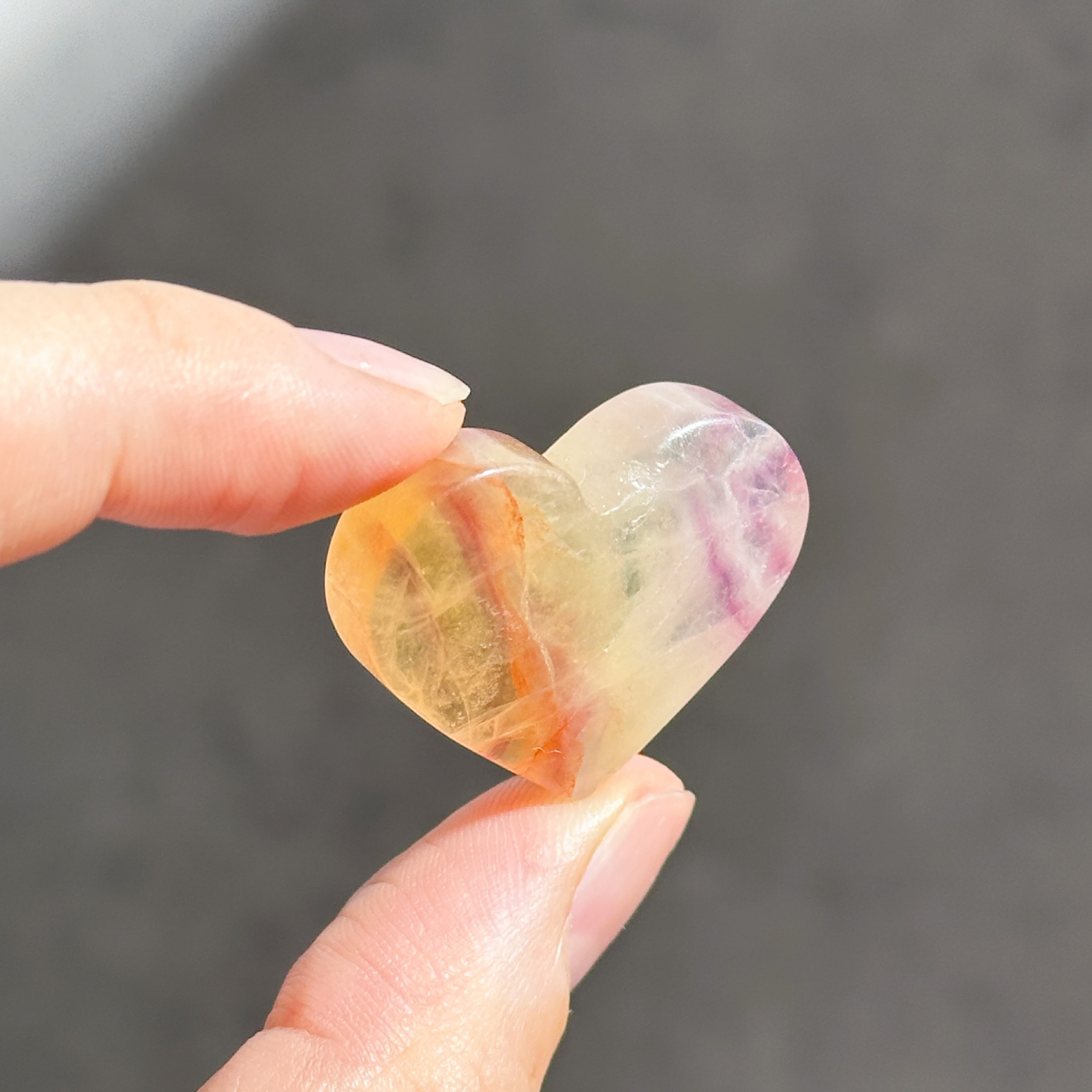 レインボーフローライト ハート26◇ Rainbow Fluorite ◇天然石・鉱物