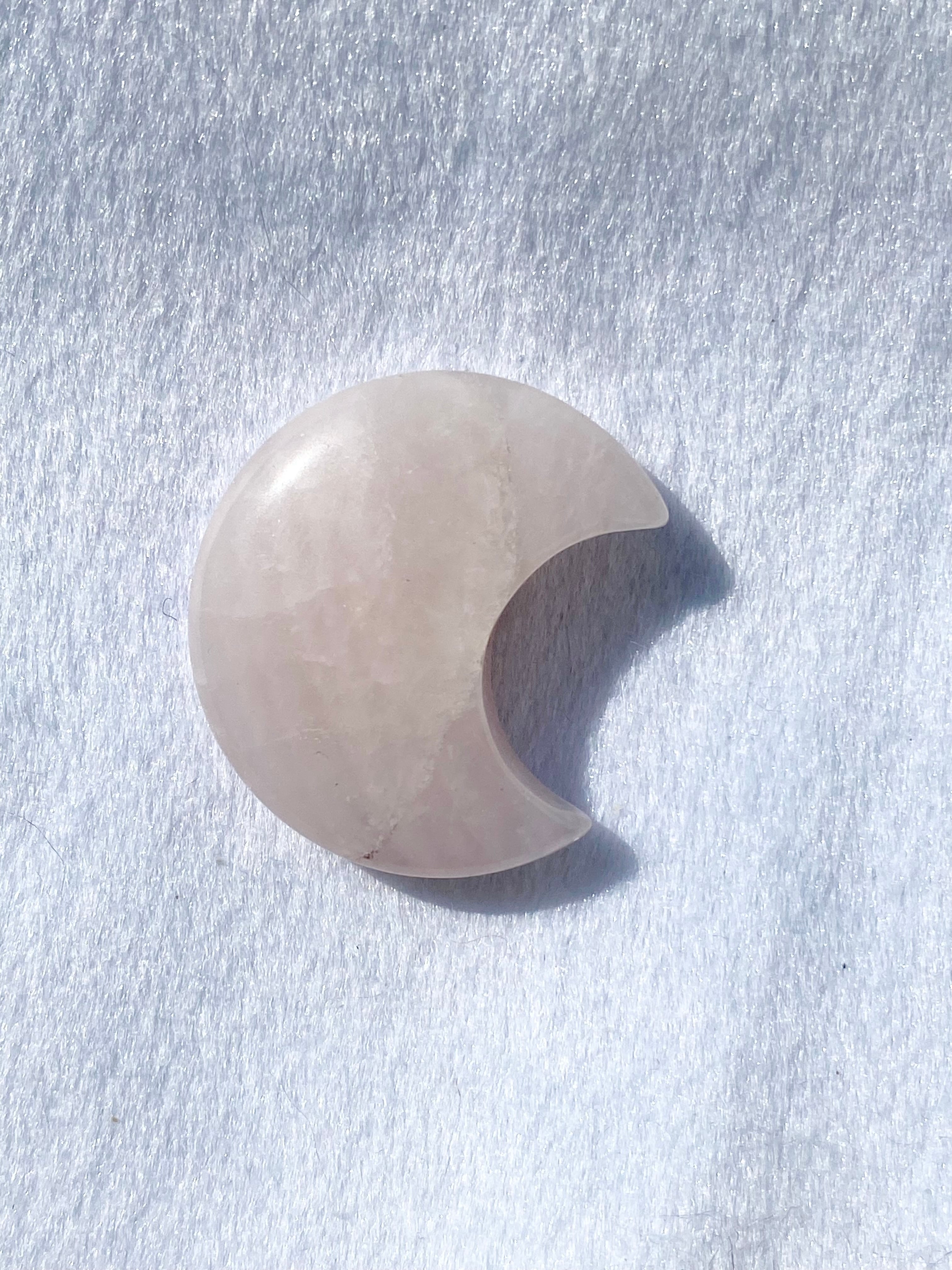 D383-5〕彫刻品 水晶 フクロウ彫り ふくろう 梟 置物 天然石【メール便