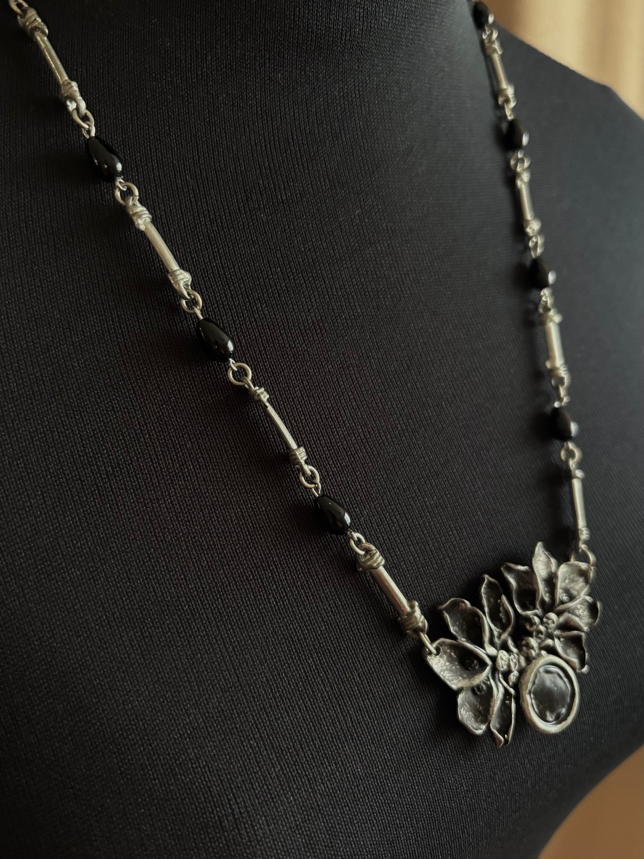 gothic floral statement necklace-5312-7
