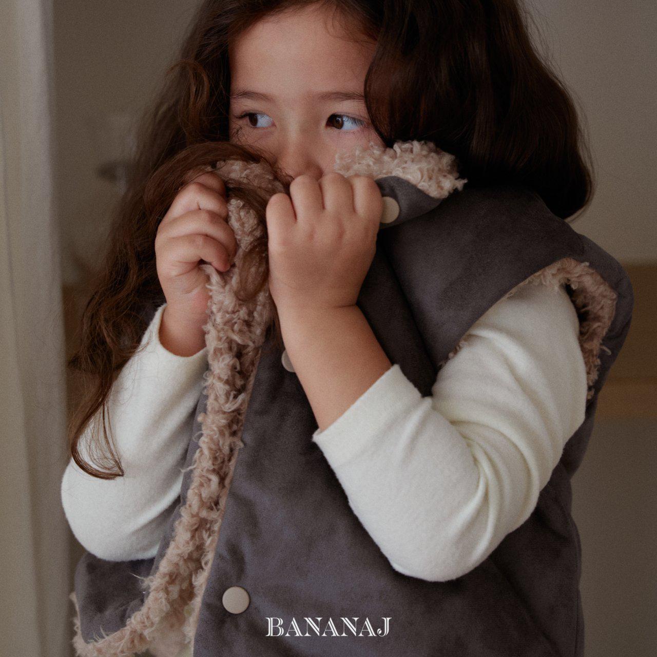 «予約»«ジュニアサイズあり»«Banana J» リバーシブルベスト 2colors