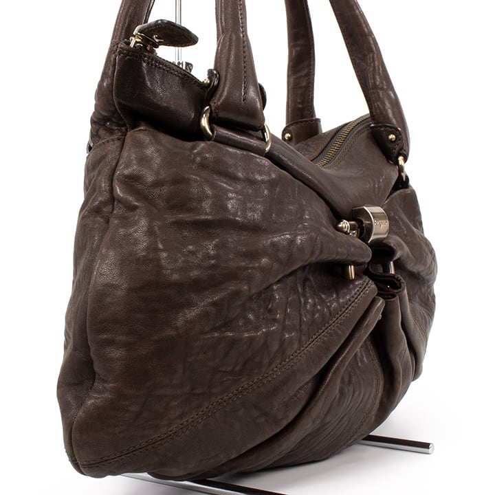 フェラガモ/ショルダーバッグ/正規品/茶色 FERRAGAMO（フェラガモ） ショルダーバッグ カメラバッグ レディース